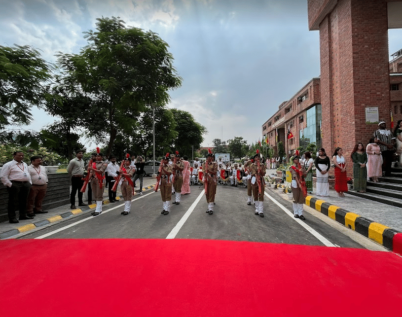 Sharda University Academic Building photo 5